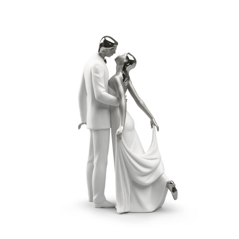 Lladro Inspiration Default Happy Anniversary Couple Figurine. Silver Lustre