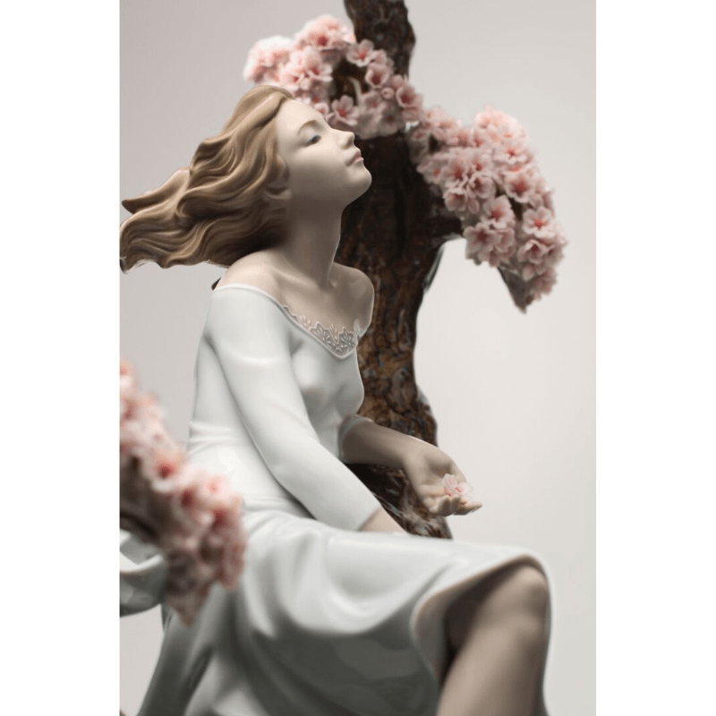 Lladro Inspiration Sweet Scent of Blossoms (Limited Edition)