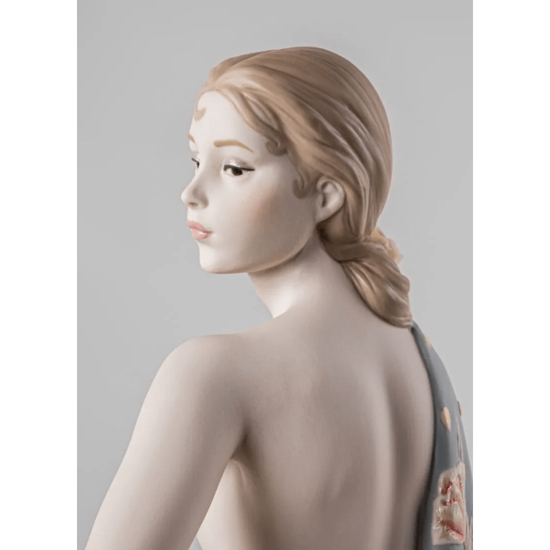 Lladro Inspiration Nude with Shawl - Metallic