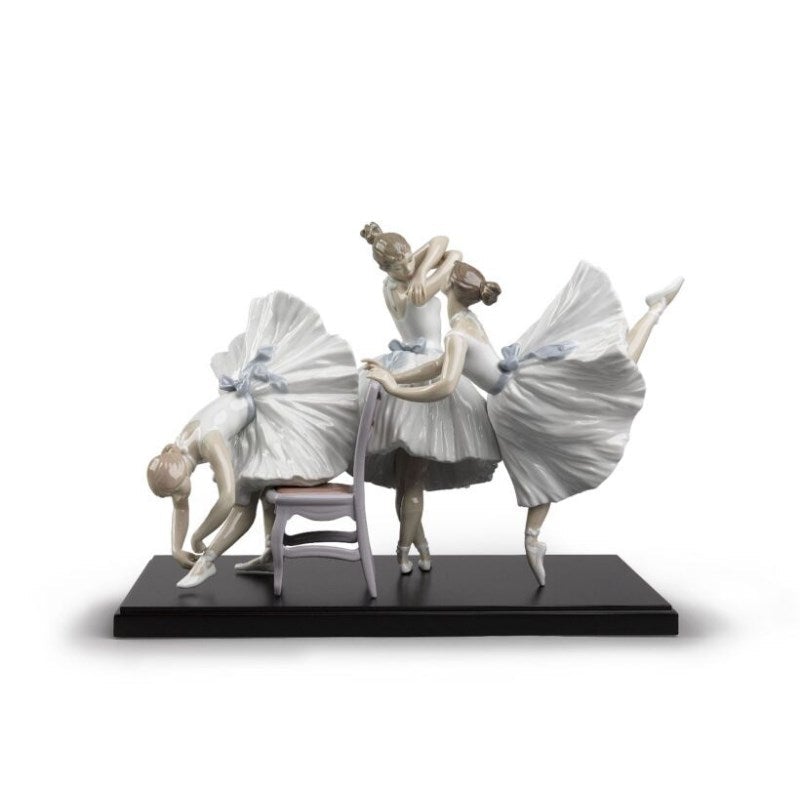 Lladro Inspiration Backstage Ballet (Limited Edition)
