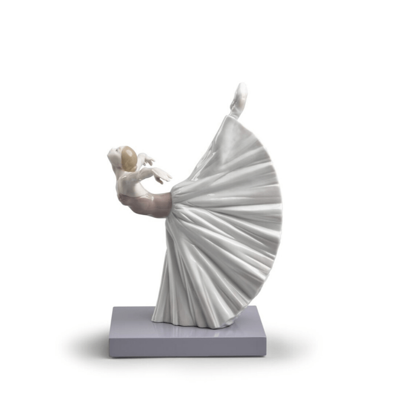 Lladro Inspiration Default Giselle Arabesque Ballet Figurine