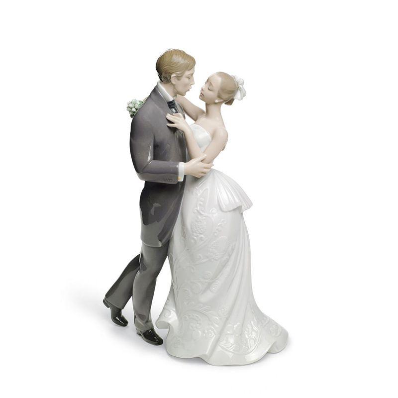 Lladro Inspiration Default Lovers' Waltz Couple