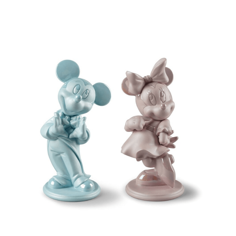 Lladro Inspiration Default Minnie Mouse Figurine. Pink