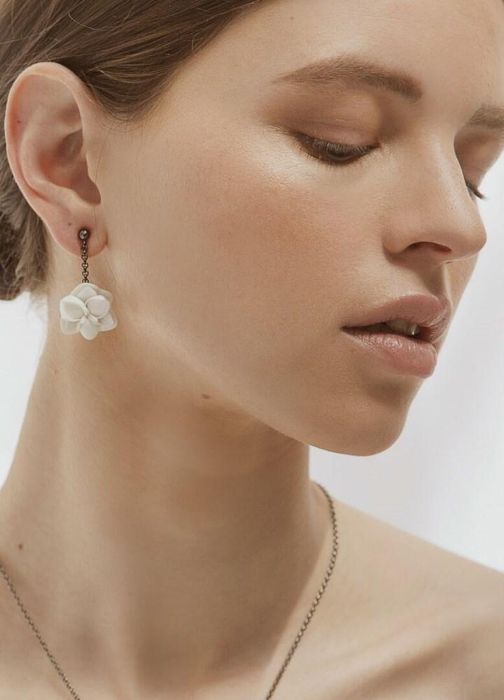 Lladro Inspiration Default Orchid Short Earrings